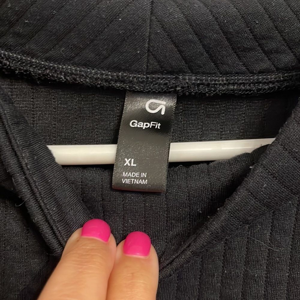 Gap Black pullover top cowl neck - Picture 2 of 3